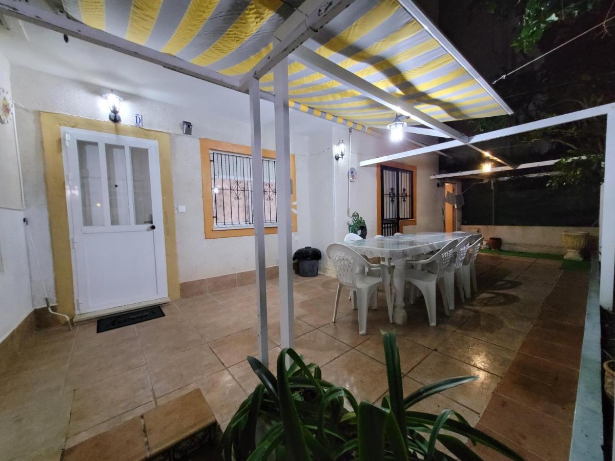 Apartamento Bajo Con Terraza Y Piscina تورّيفيِخا المظهر الخارجي الصورة
