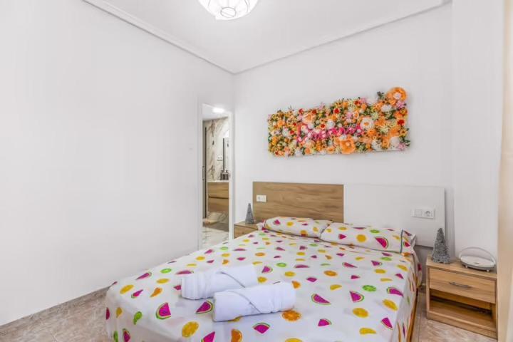Apartamento Bajo Con Terraza Y Piscina تورّيفيِخا المظهر الخارجي الصورة